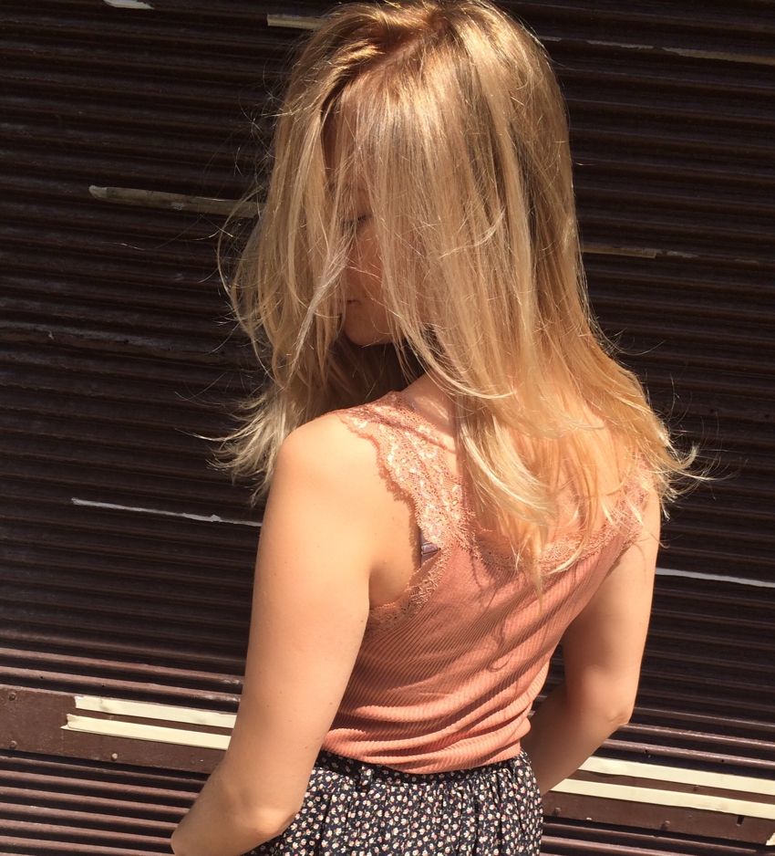 Laura Cosoi Blond-05