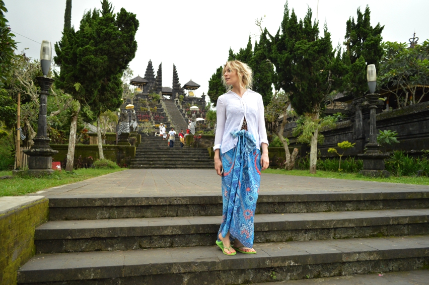 Laura Cosoi  Bali-04